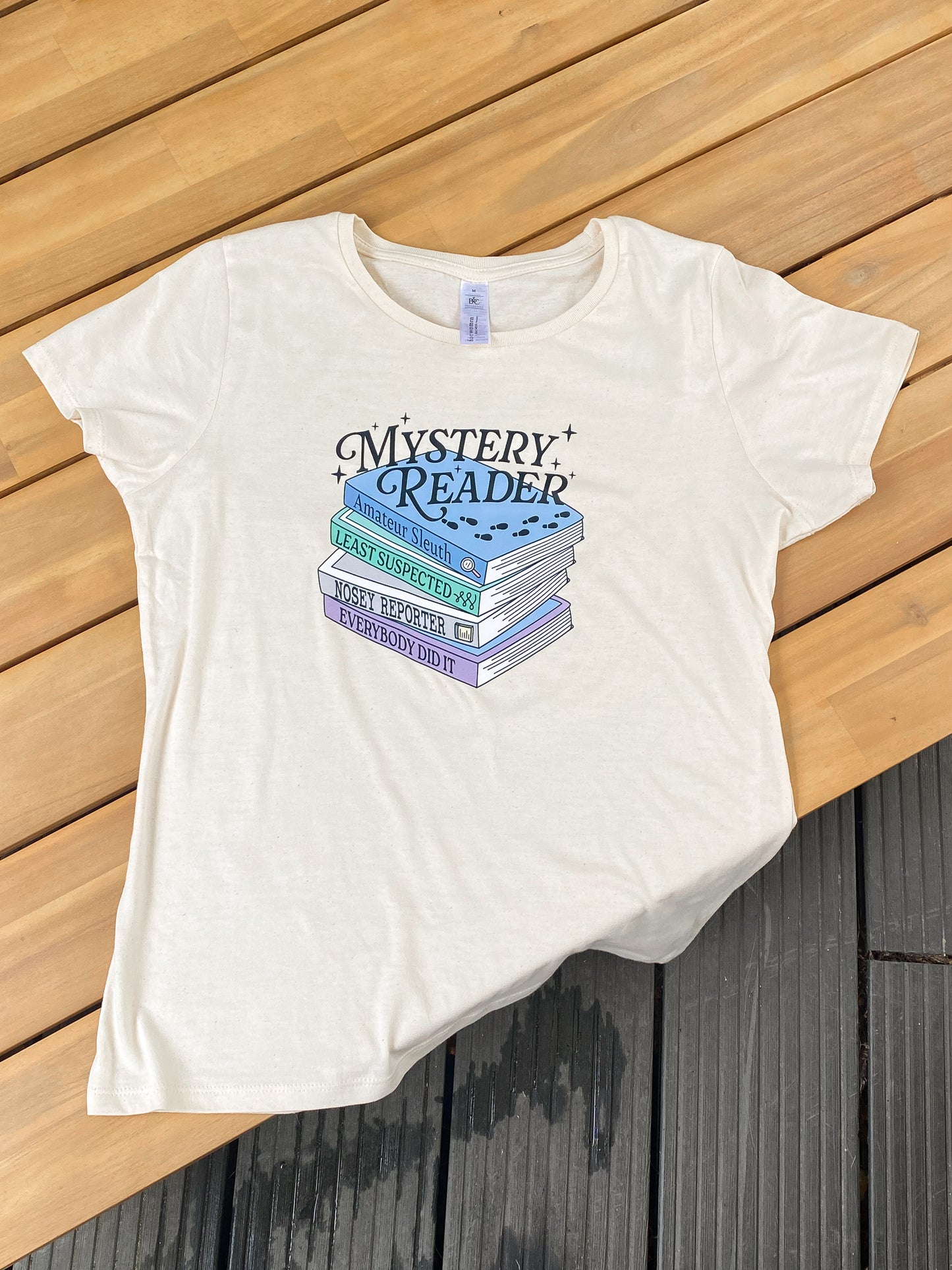 Mystery Reader | T-Shirt