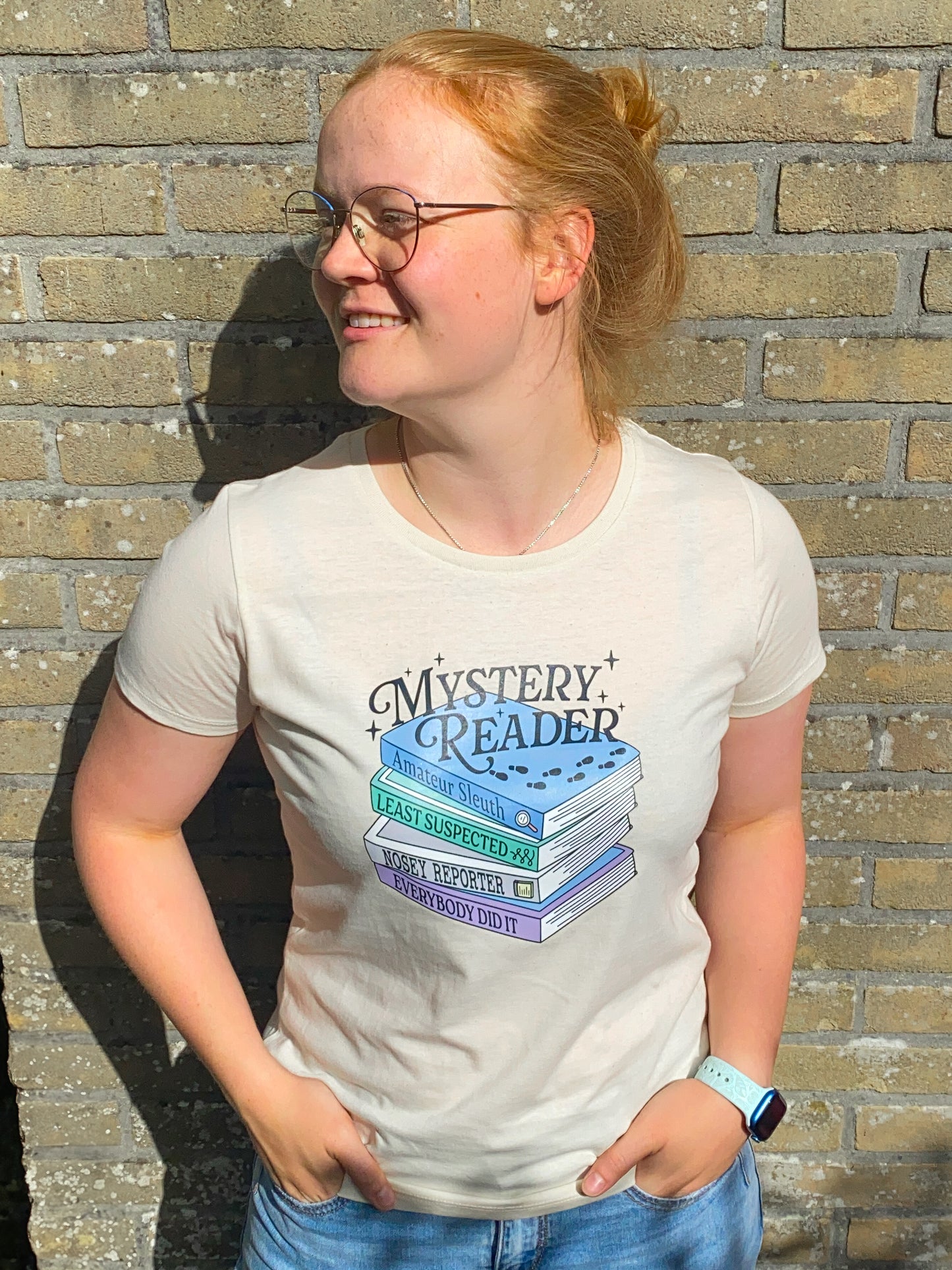 Mystery Reader | T-Shirt