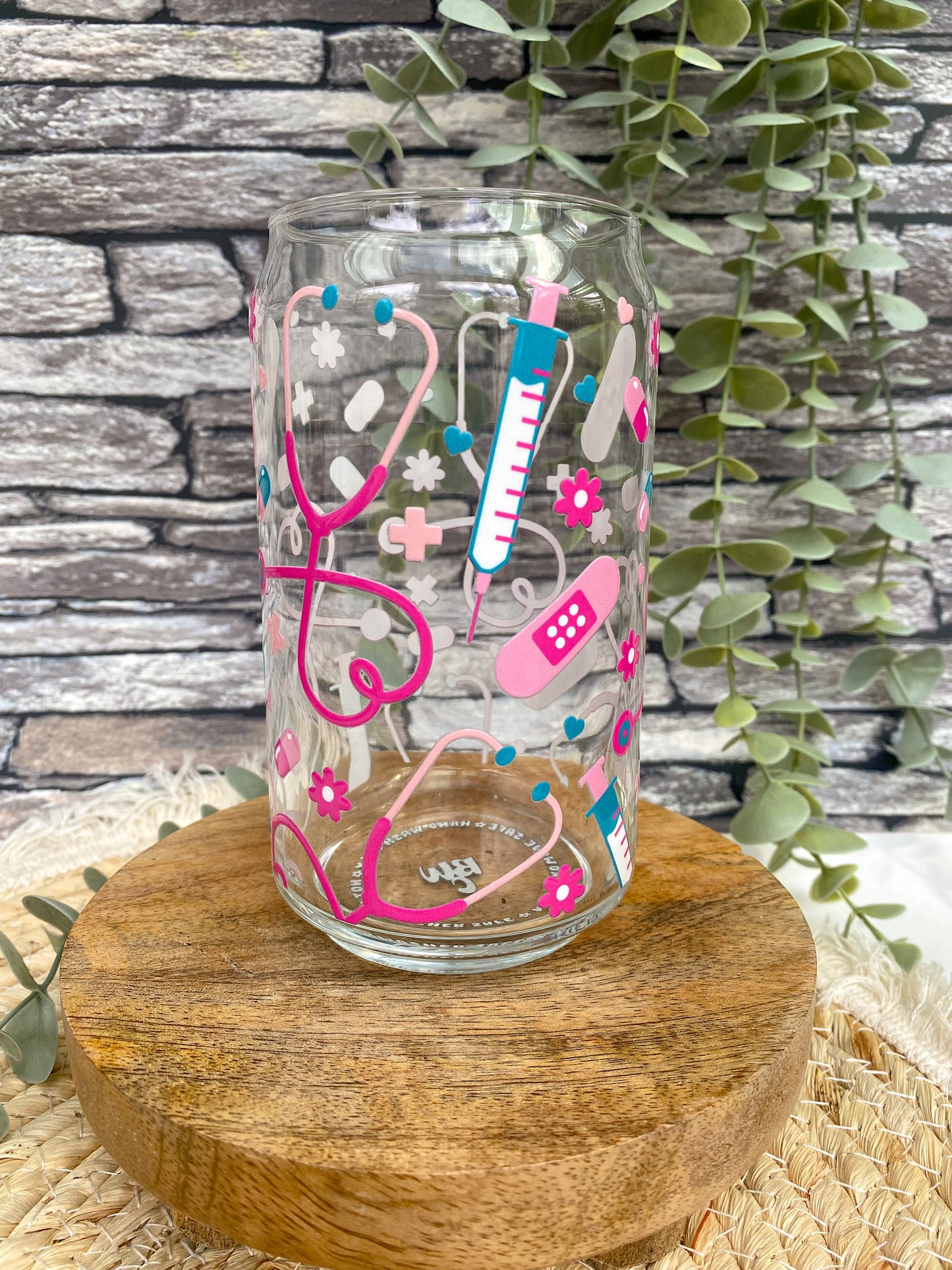 Nurse Love | Glass Can