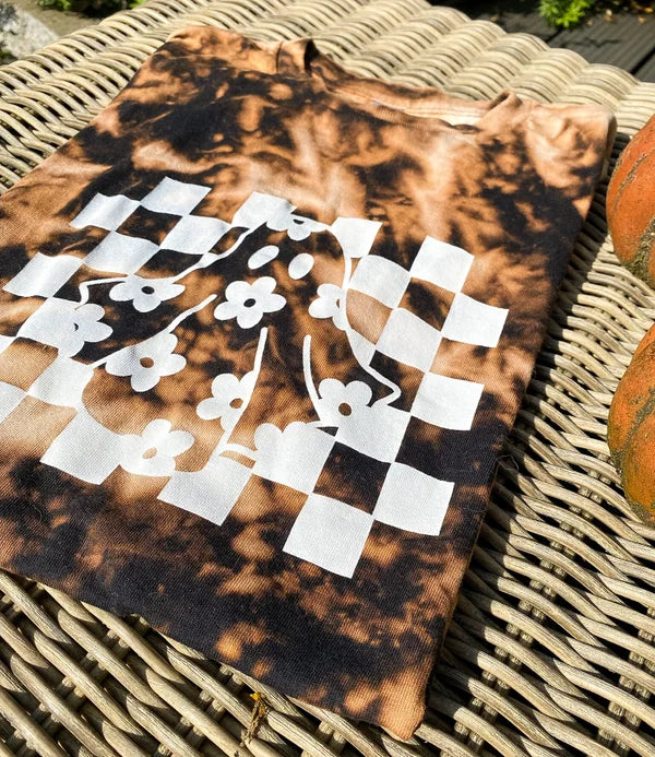 Reversed Dye Checkered Ghost | T-Shirt
