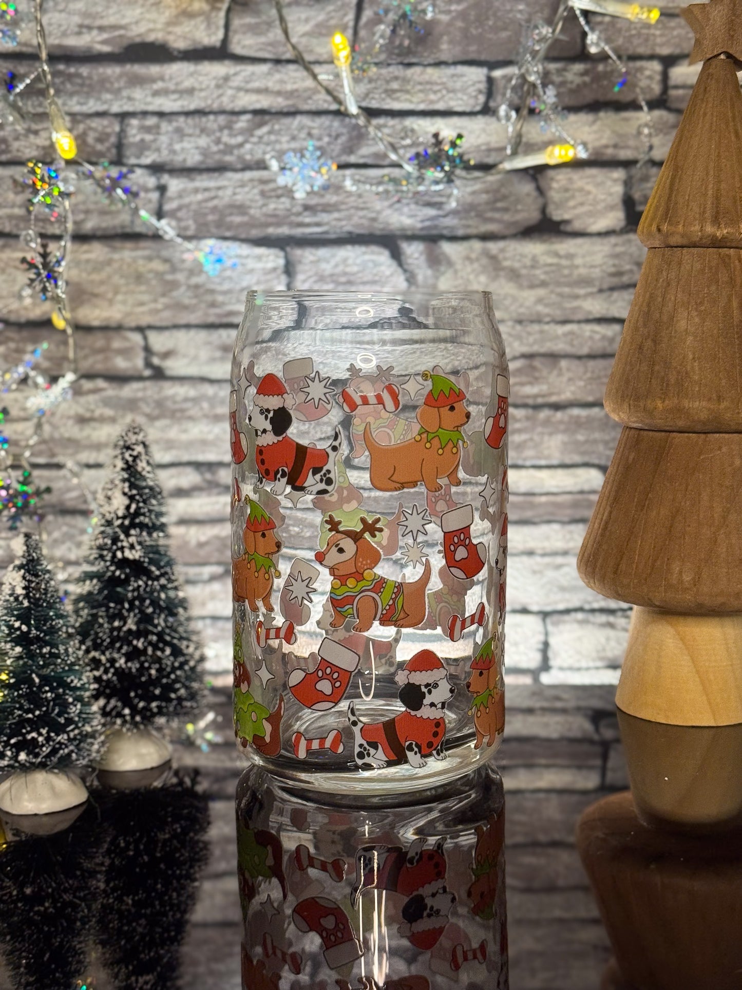 Christmas Dogs | Glass Can