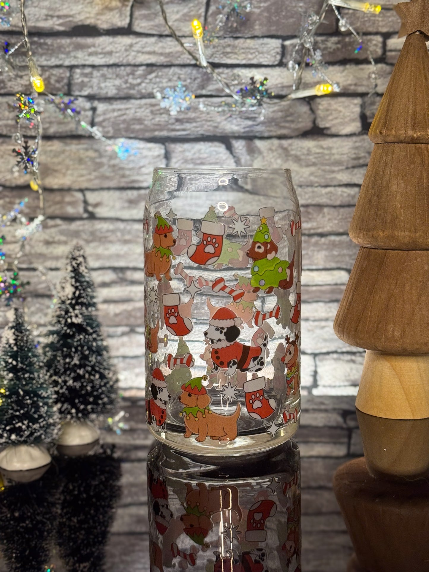 Christmas Dogs | Glass Can