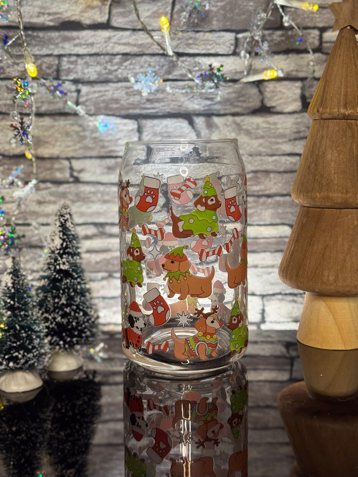 Christmas Dogs | Glass Can