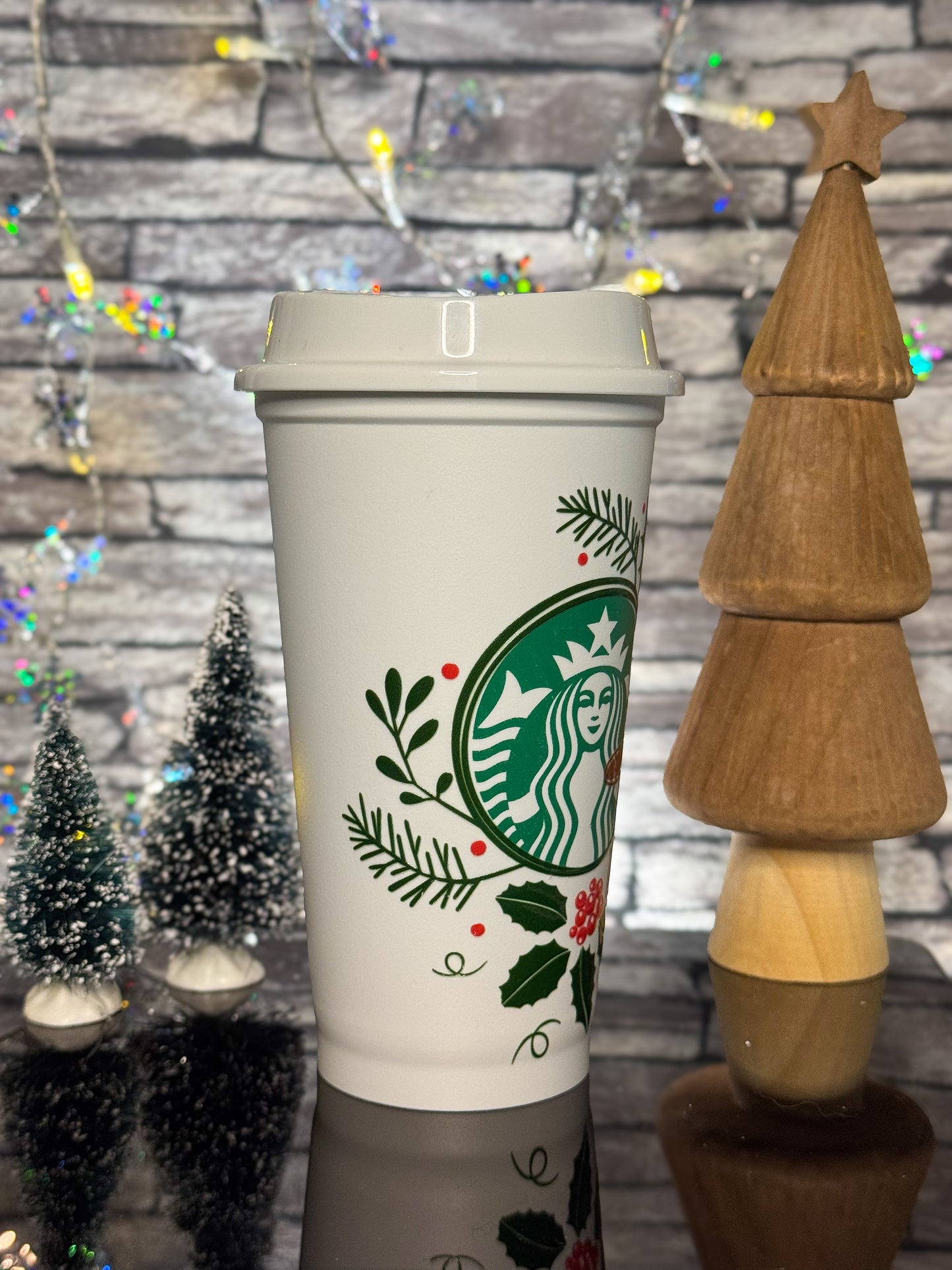 Christmas Wreath - Gingerbread Man | Travel Cup