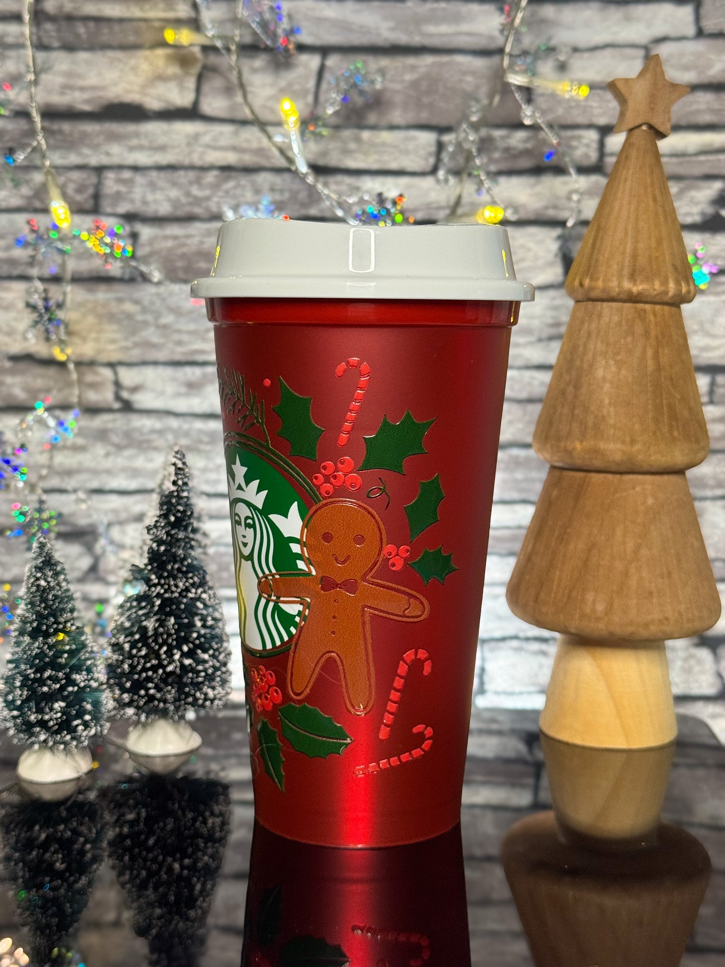 Christmas Wreath - Gingerbread Man | Travel Cup