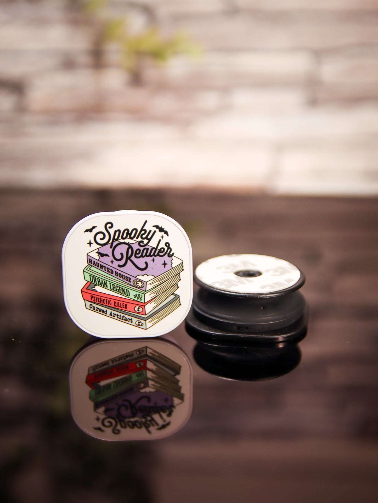 Spooky Reader | Phone Grip