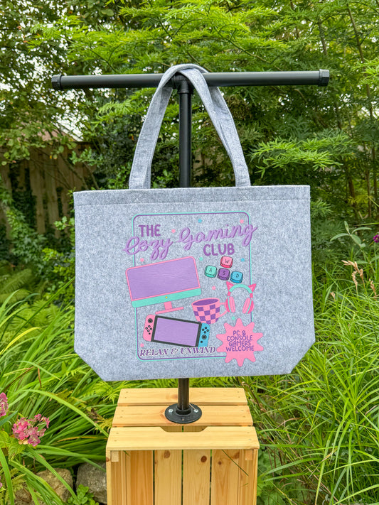 The Cozy Gaming Club | Felt Bag