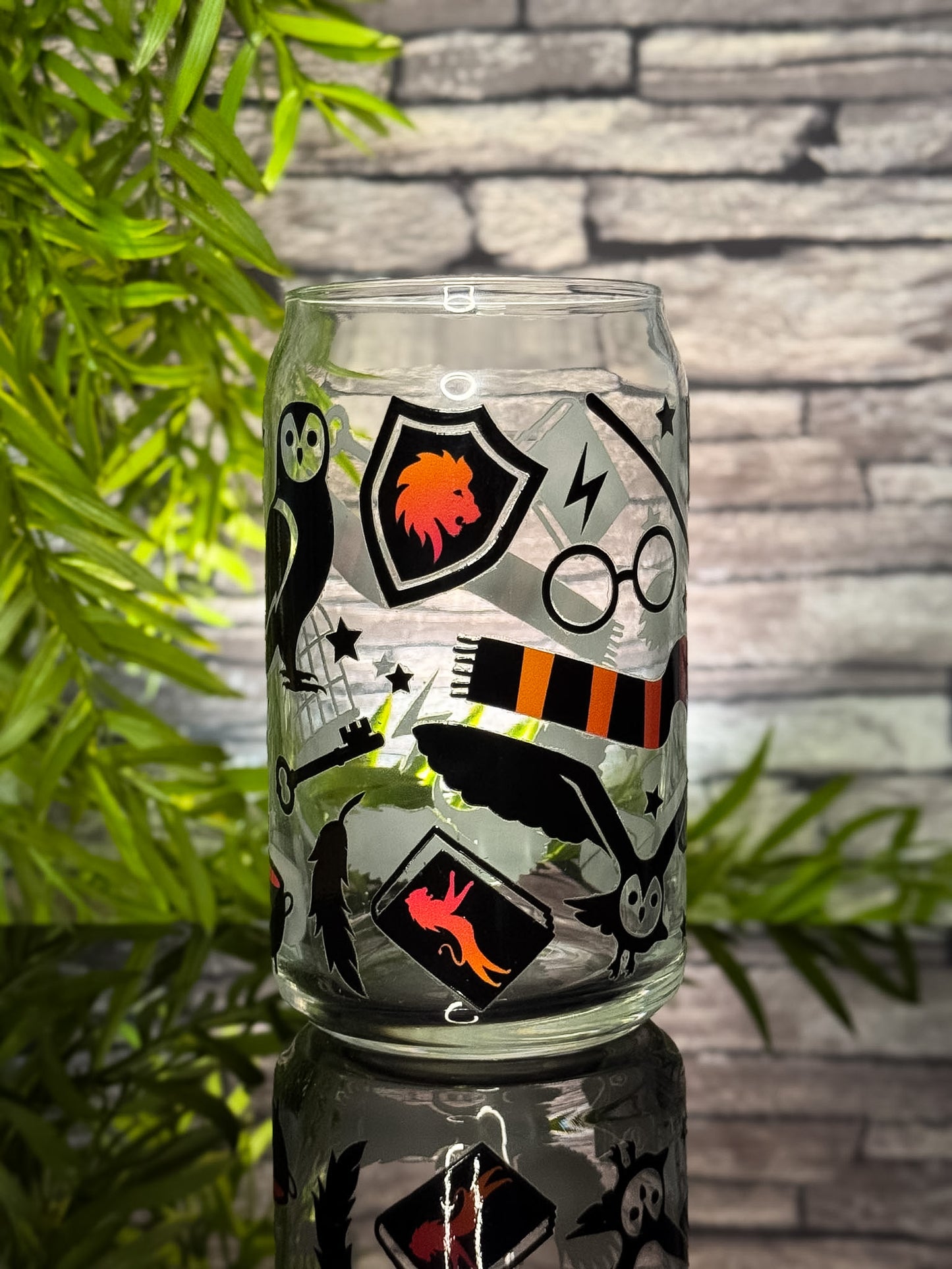 Wizard Red | Glass Can