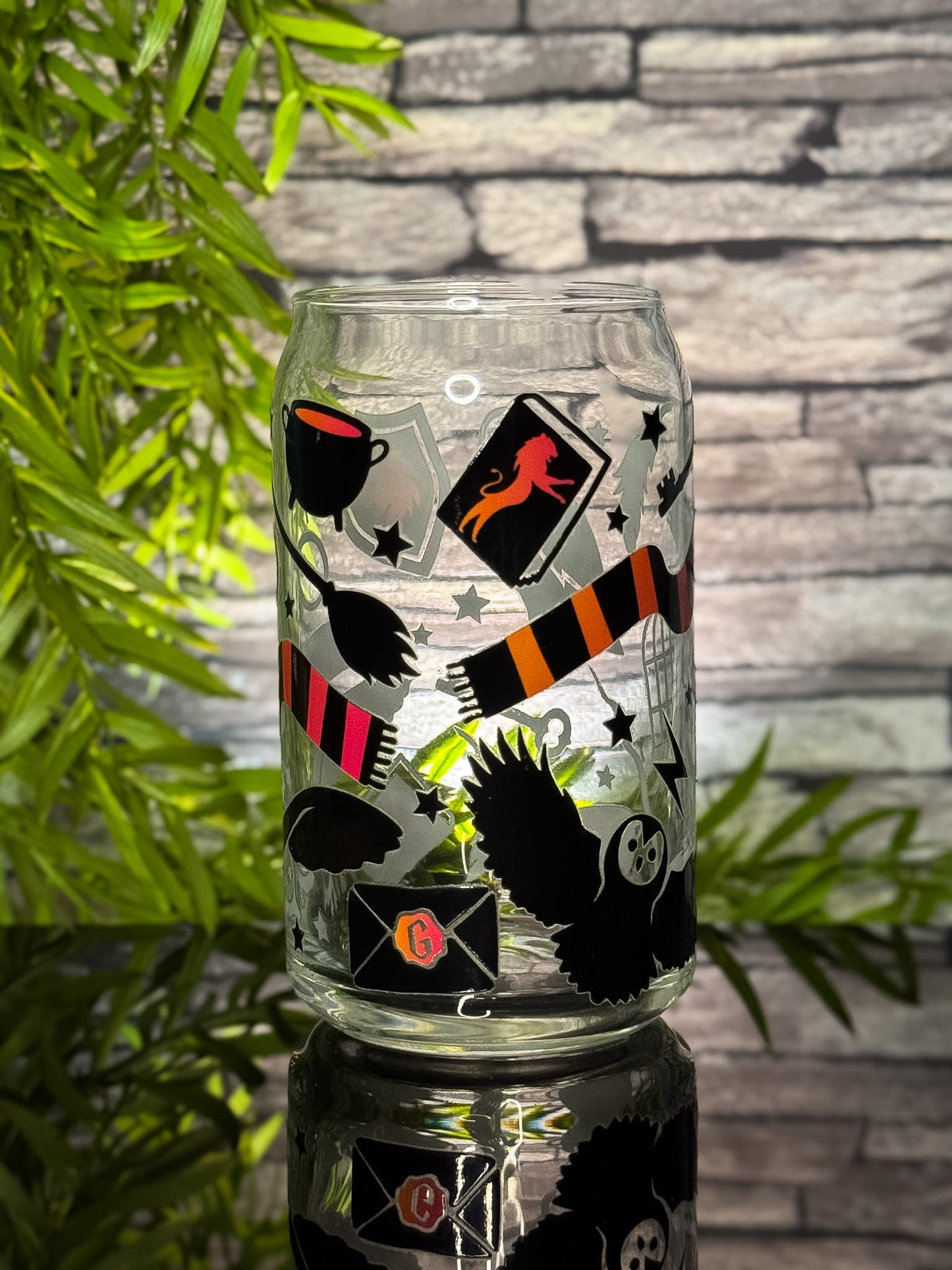 Wizard Red | Glass Can