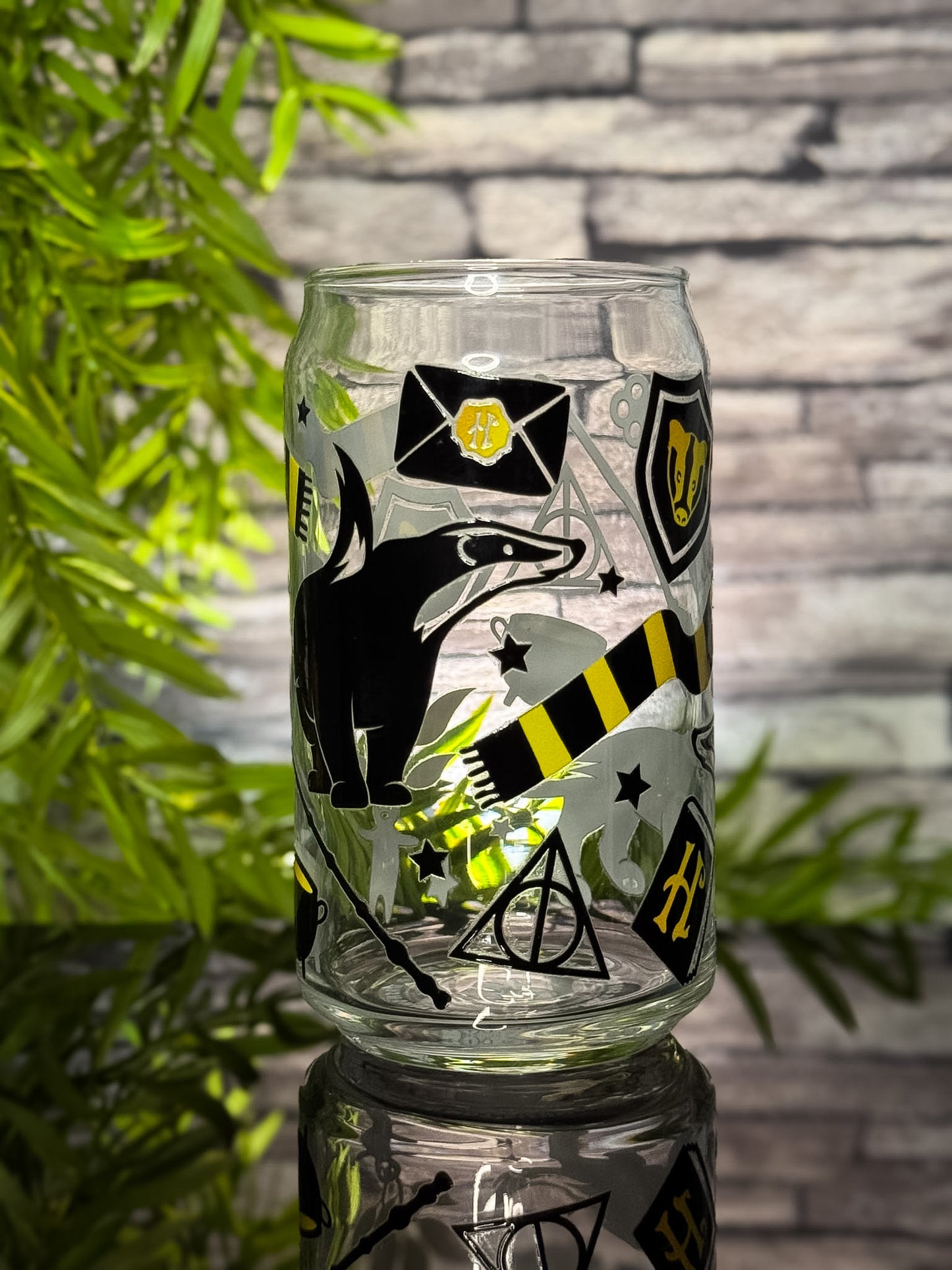 Wizard Yellow | Glass Can